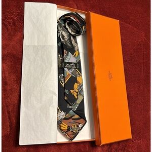 FINALPRICE❤️RAREHerme'sMen's tie by.NeimanMarcus